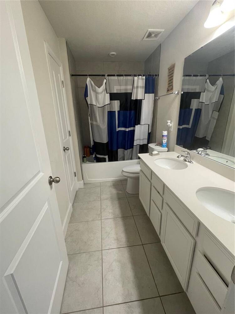 3182 Armstrong Spring Drive, Kissimmee, FL 34744