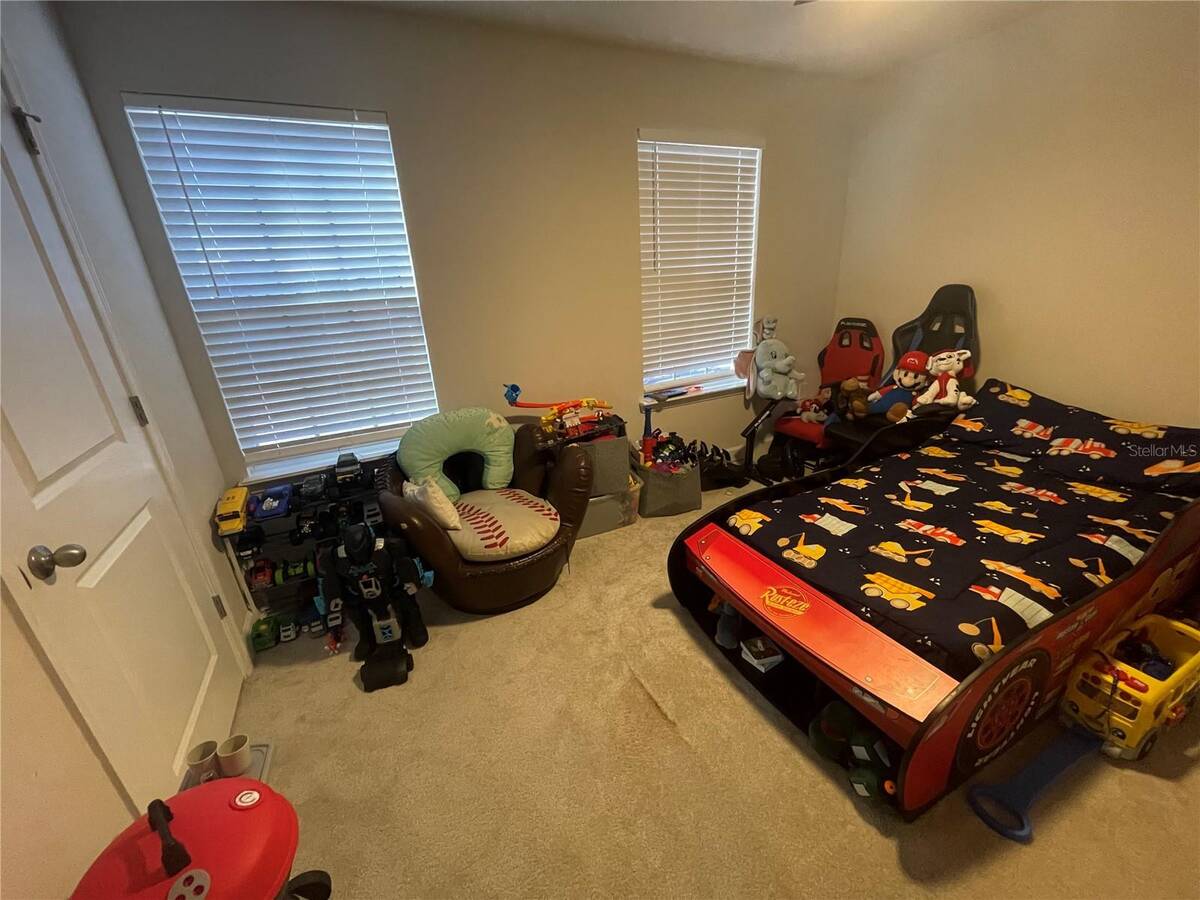 3182 Armstrong Spring Drive, Kissimmee, FL 34744