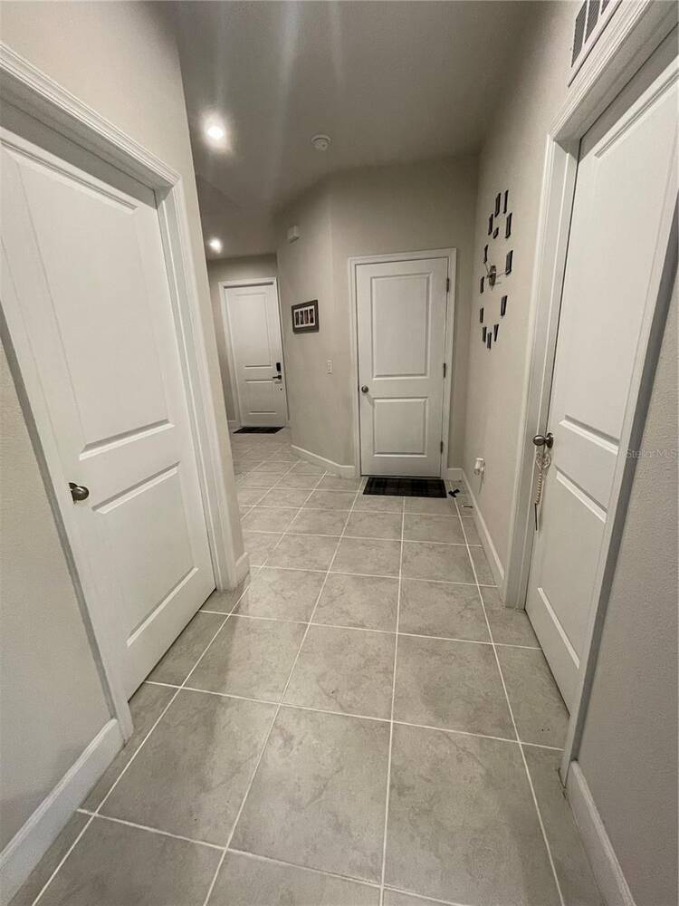 3182 Armstrong Spring Drive, Kissimmee, FL 34744