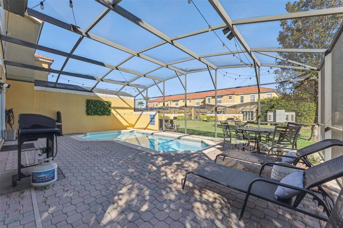 8572 Bay Lilly Loop, Kissimmee, FL 34747