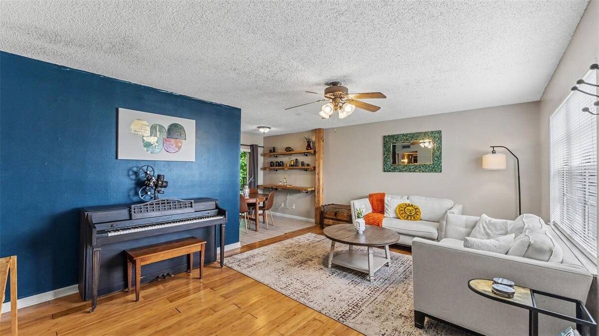 733-735 Longfellow Boulevard, Lakeland, FL 33801