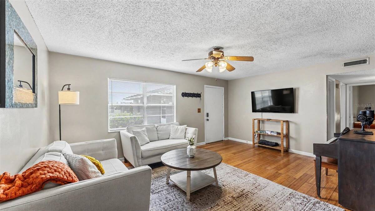 733-735 Longfellow Boulevard, Lakeland, FL 33801