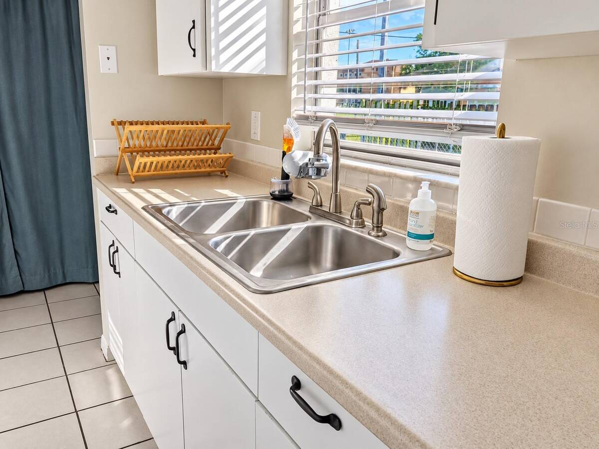 733-735 Longfellow Boulevard, Lakeland, FL 33801
