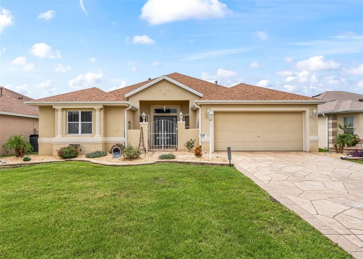 2595 Caribe Drive, The Villages, FL 32162