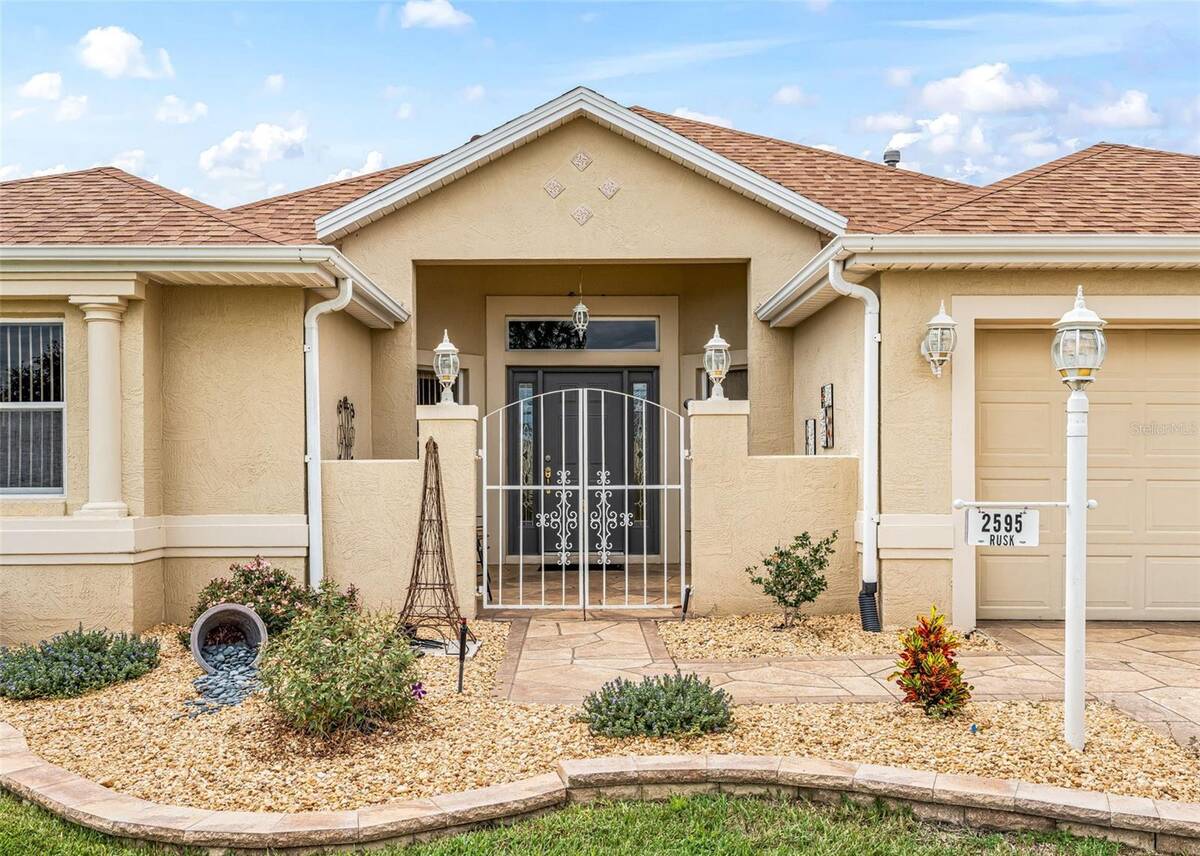 2595 Caribe Drive, The Villages, FL 32162