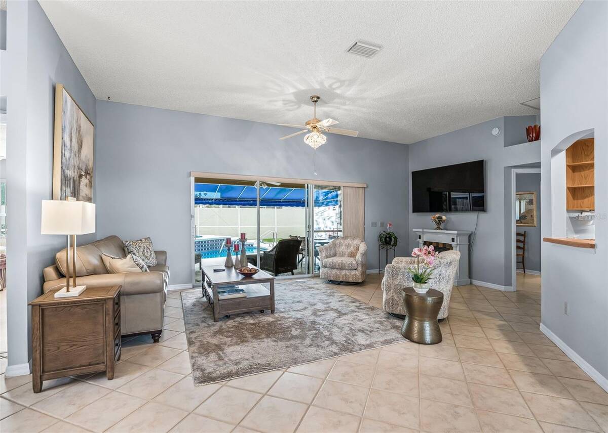2595 Caribe Drive, The Villages, FL 32162