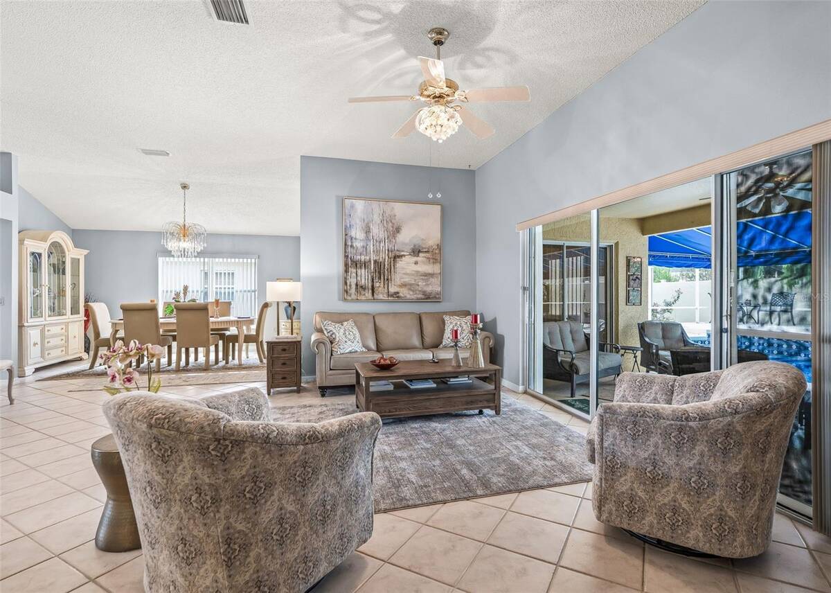2595 Caribe Drive, The Villages, FL 32162