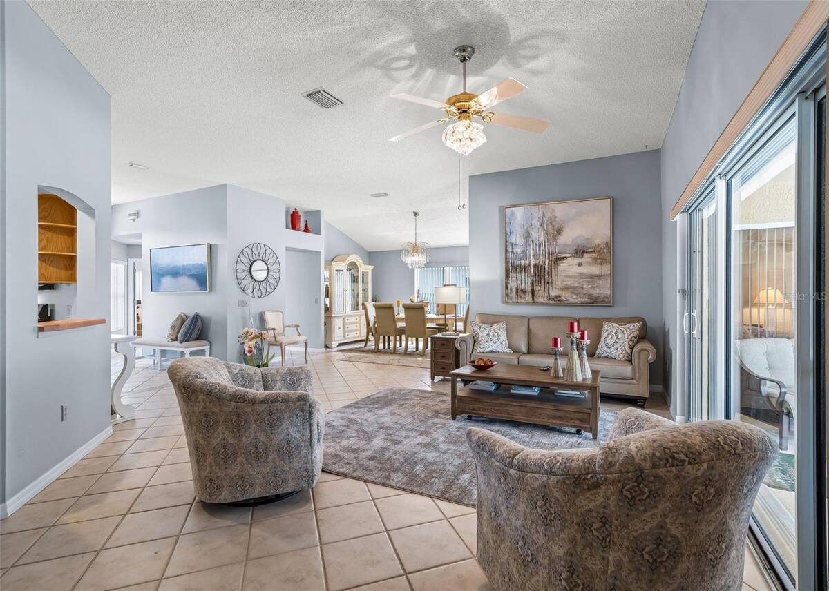 2595 Caribe Drive, The Villages, FL 32162