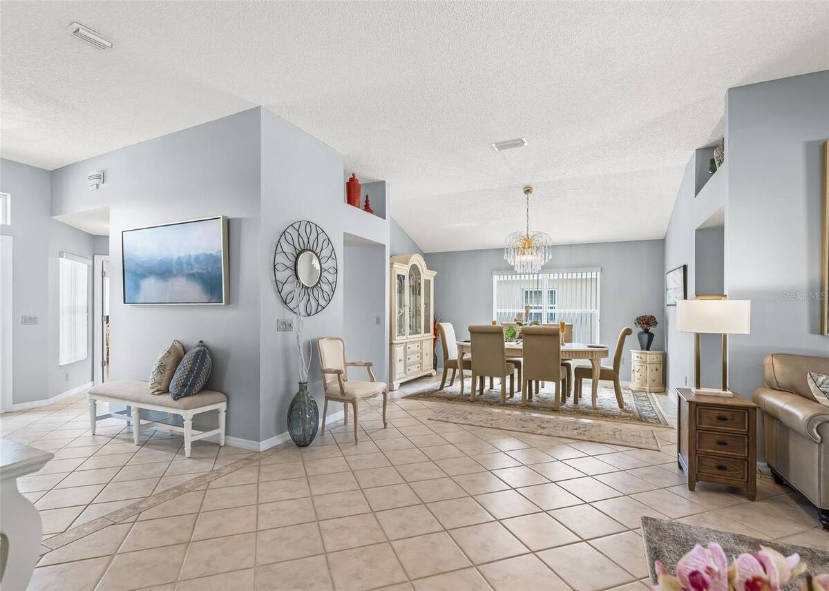2595 Caribe Drive, The Villages, FL 32162