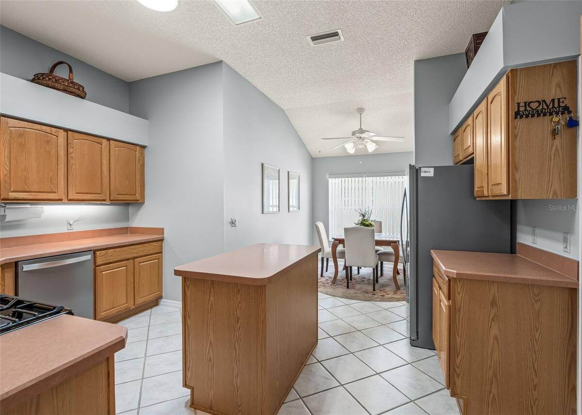 2595 Caribe Drive, The Villages, FL 32162