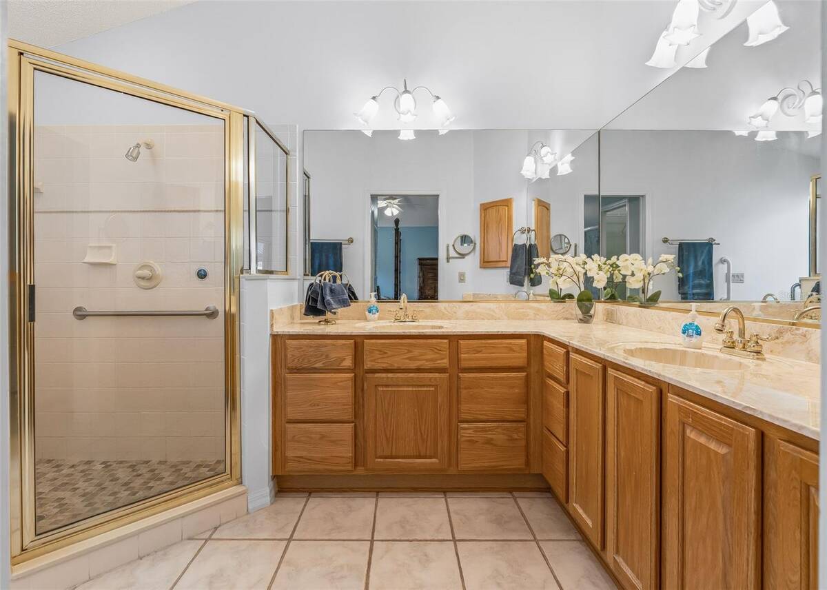 2595 Caribe Drive, The Villages, FL 32162