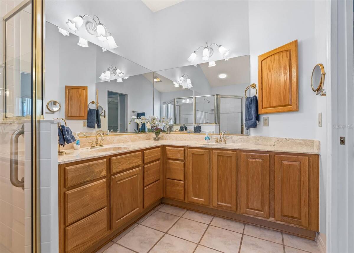 2595 Caribe Drive, The Villages, FL 32162