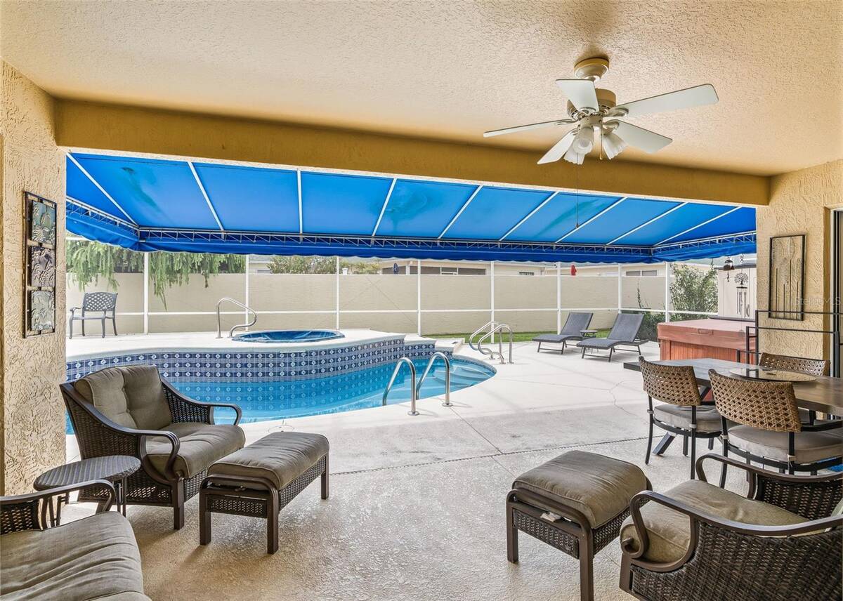2595 Caribe Drive, The Villages, FL 32162