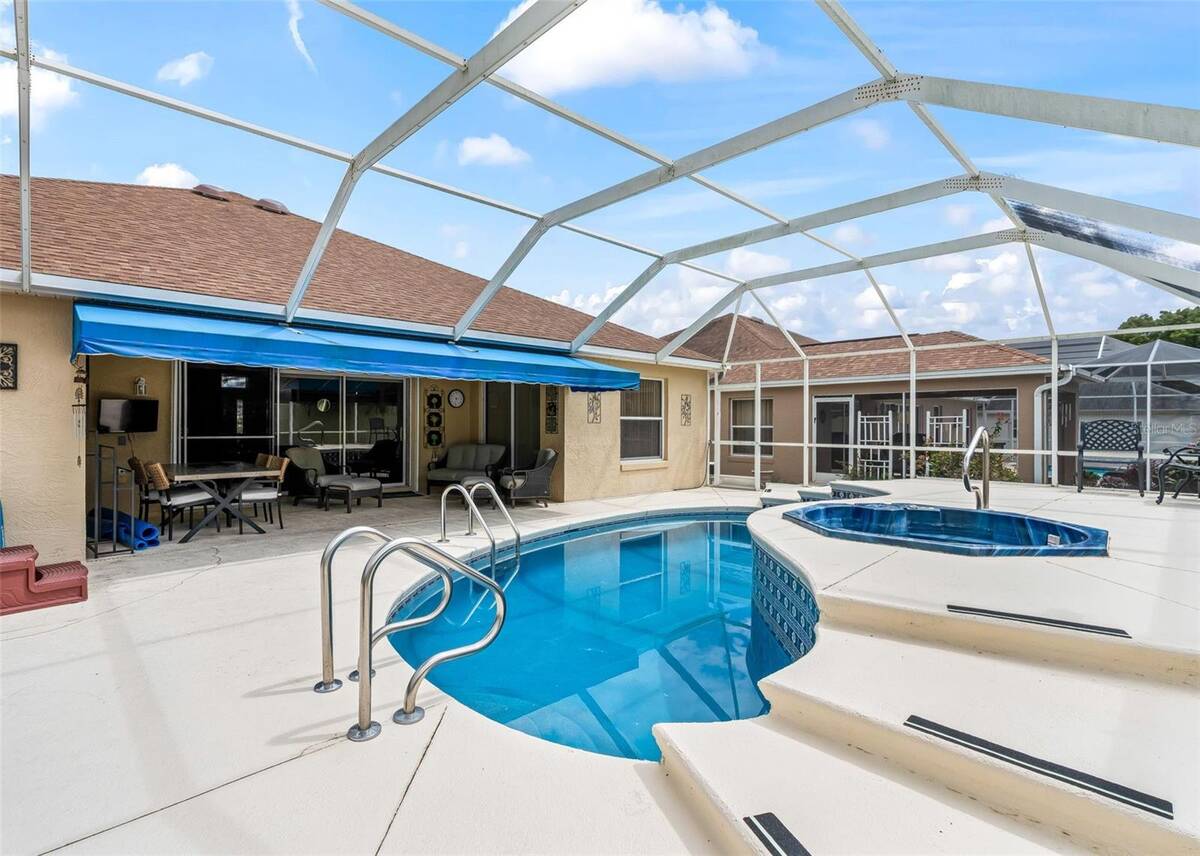 2595 Caribe Drive, The Villages, FL 32162