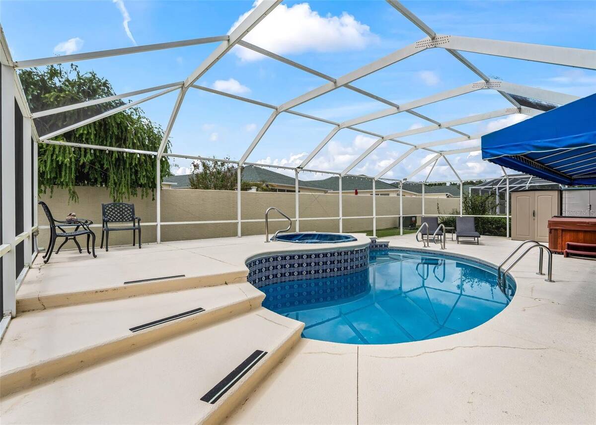 2595 Caribe Drive, The Villages, FL 32162