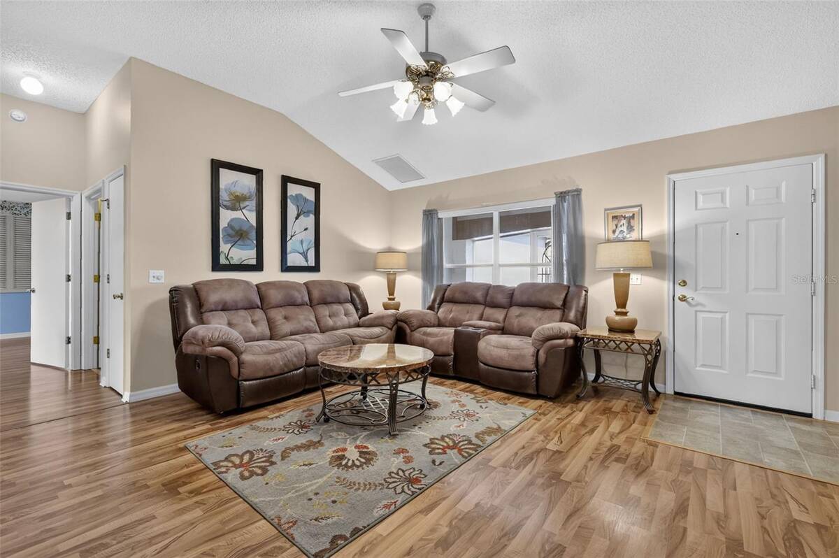 1911 Del Norte Drive, The Villages, FL 32159