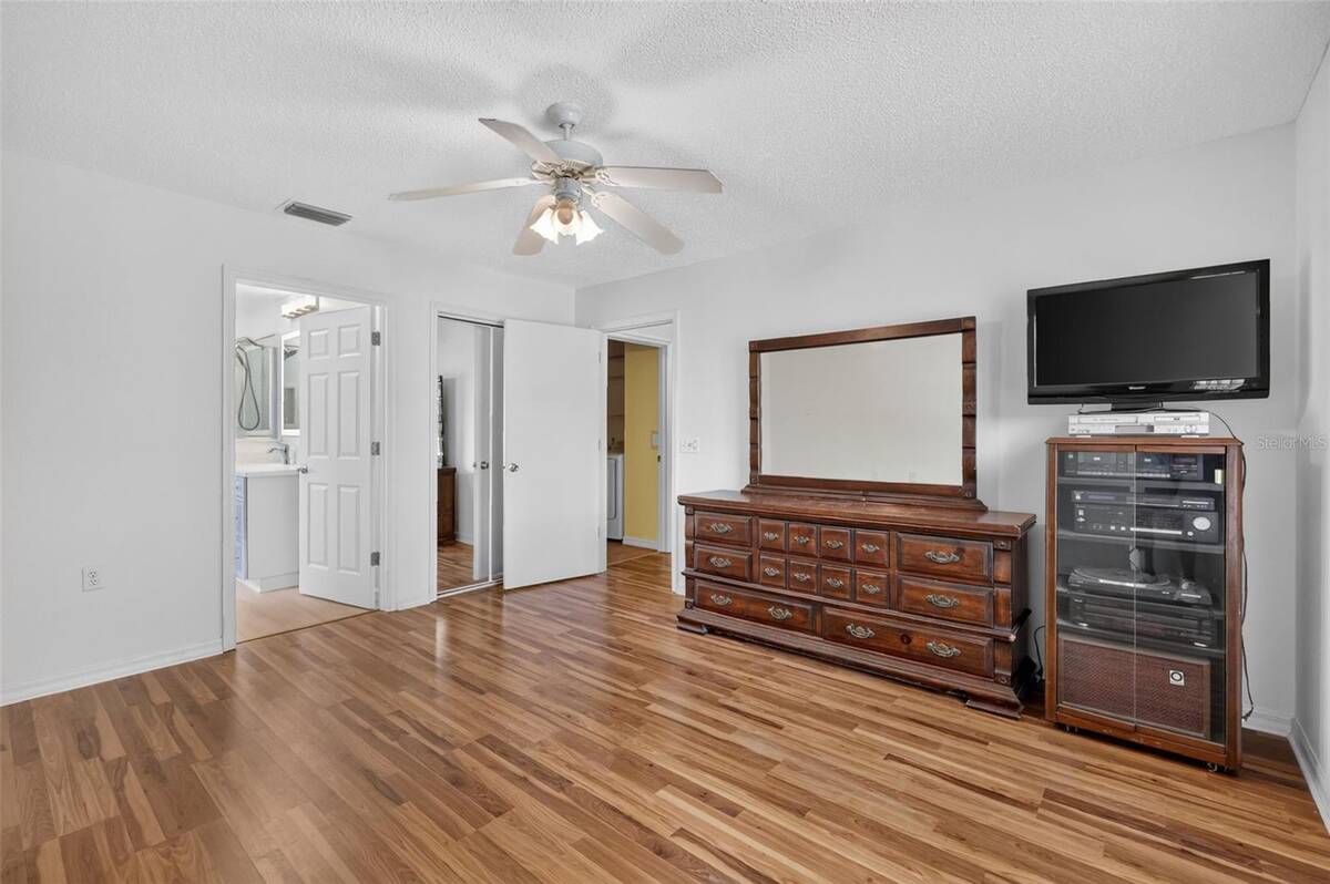 1911 Del Norte Drive, The Villages, FL 32159