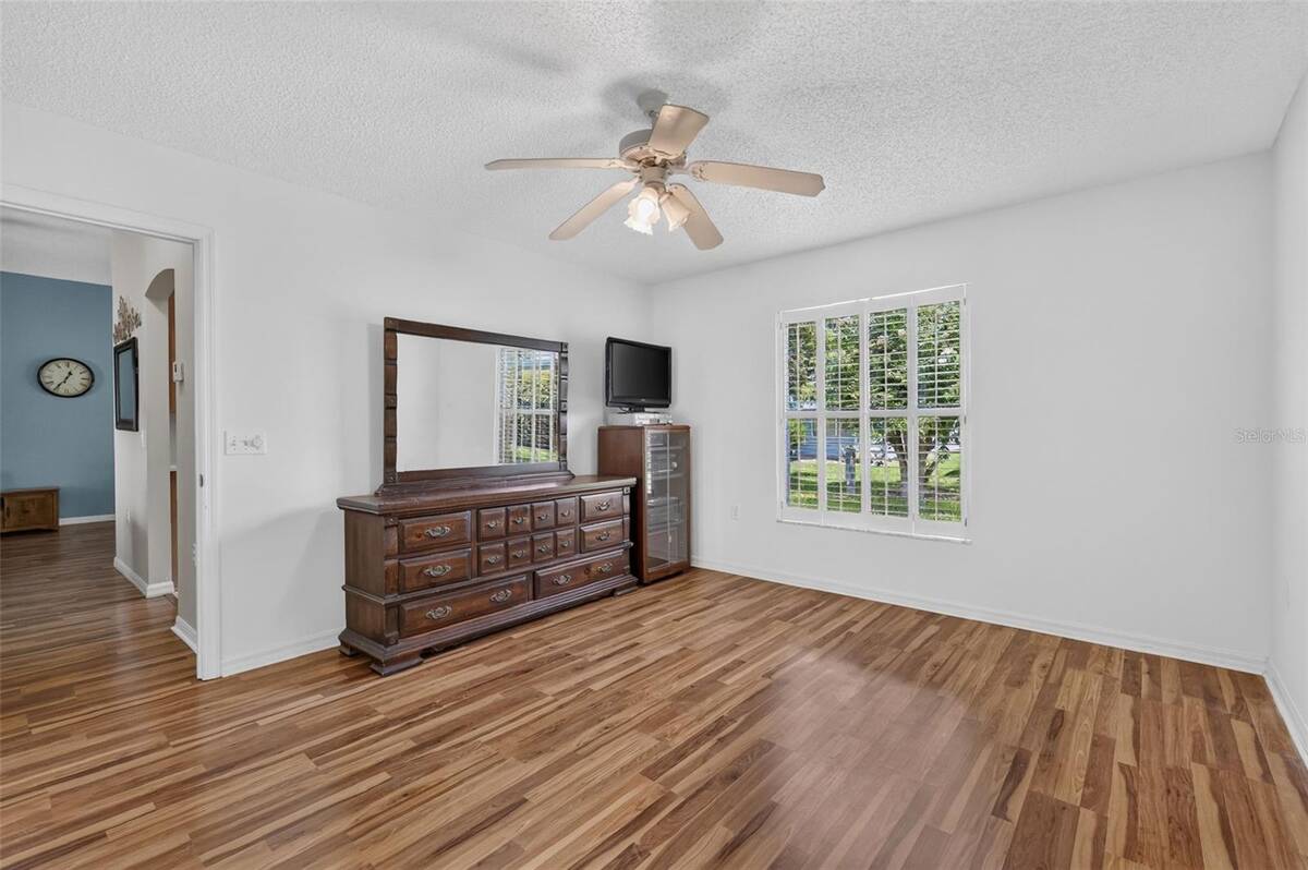 1911 Del Norte Drive, The Villages, FL 32159