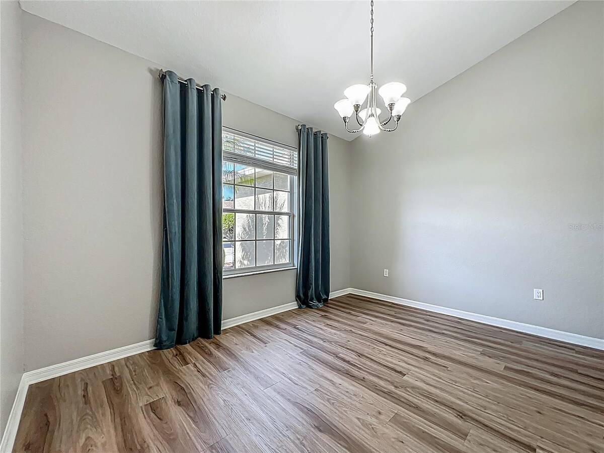 301 Terranova Boulevard, Winter Haven, FL 33884