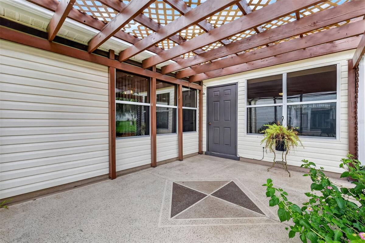 2129 Margarita Drive, The Villages, FL 32159