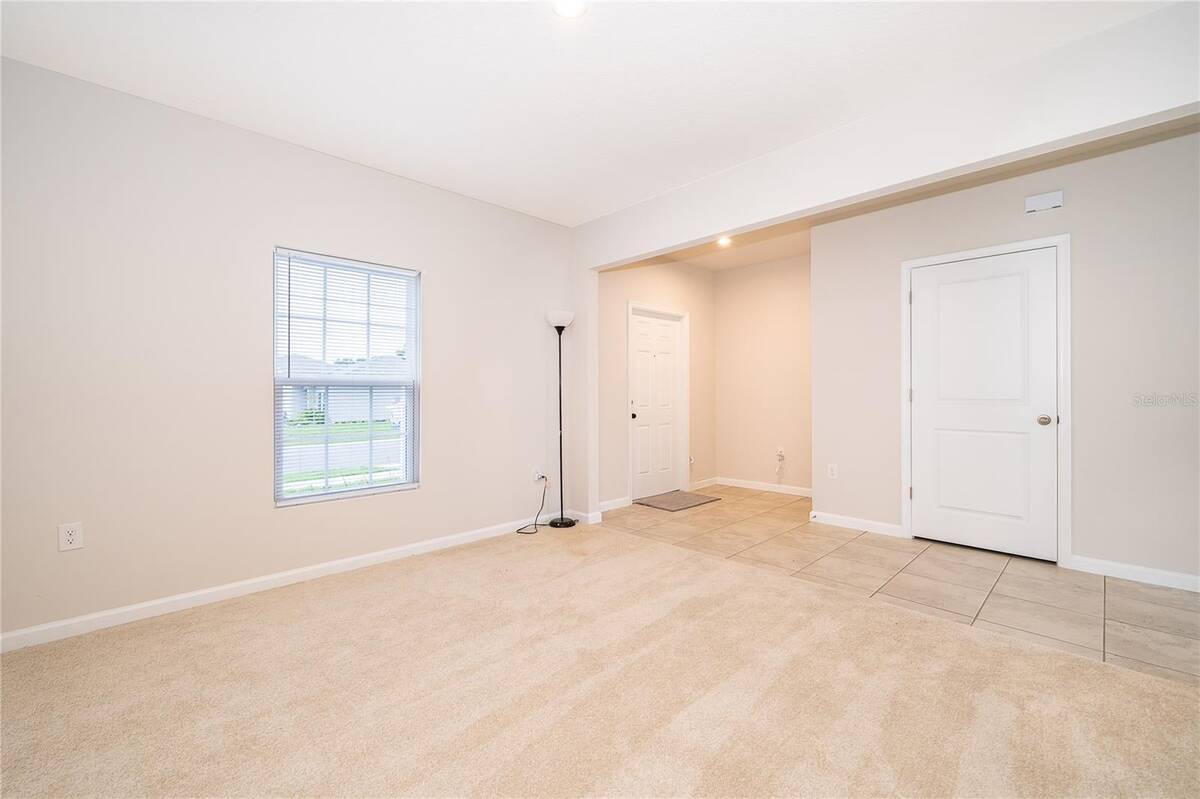 1221 Lexington Lane, Haines City, FL 33844