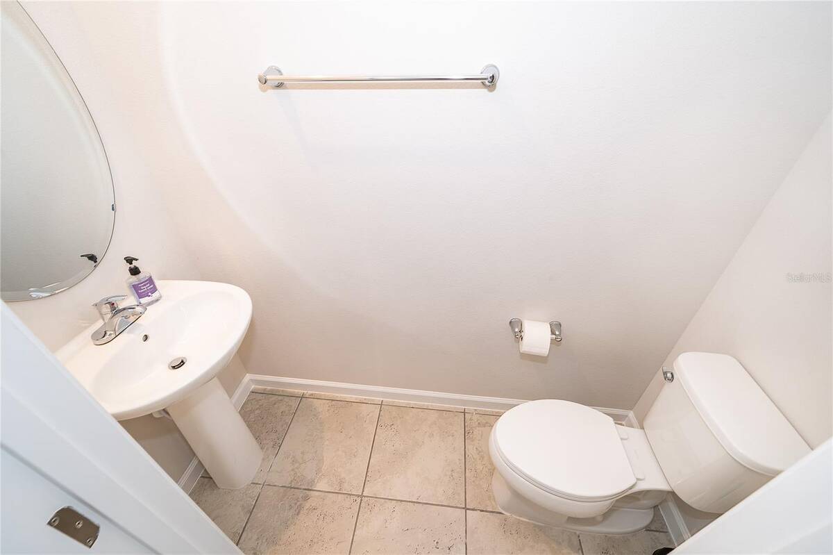 1221 Lexington Lane, Haines City, FL 33844