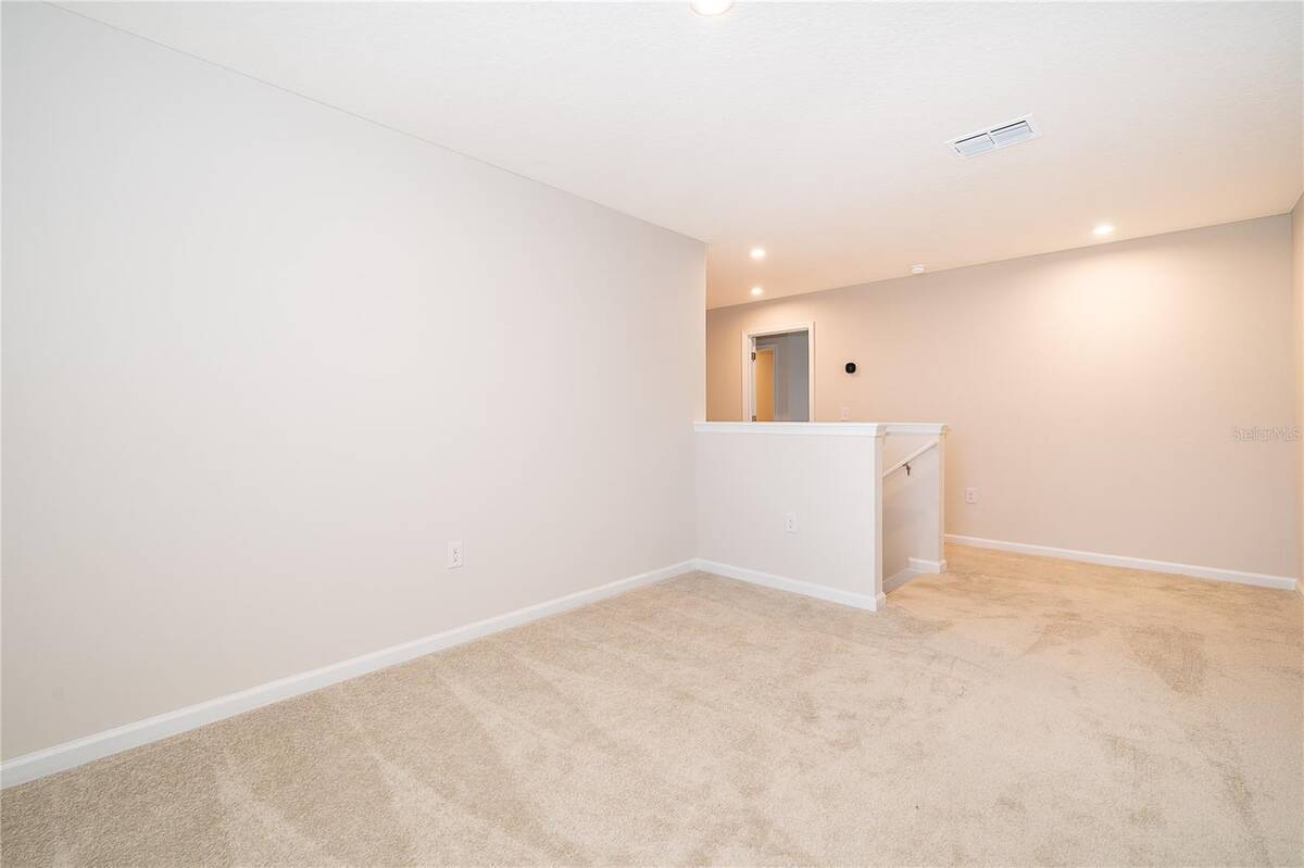 1221 Lexington Lane, Haines City, FL 33844