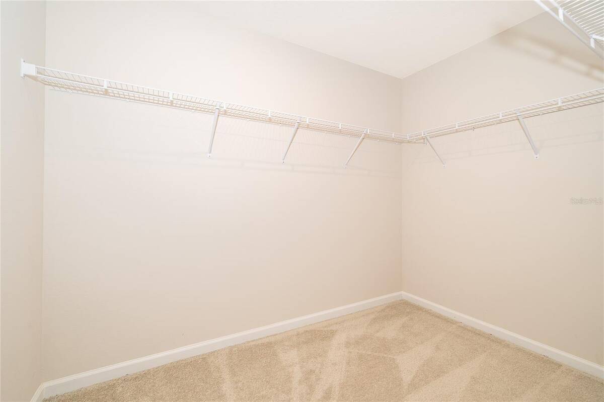 1221 Lexington Lane, Haines City, FL 33844