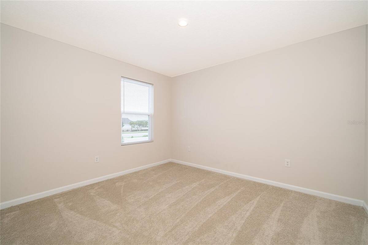 1221 Lexington Lane, Haines City, FL 33844