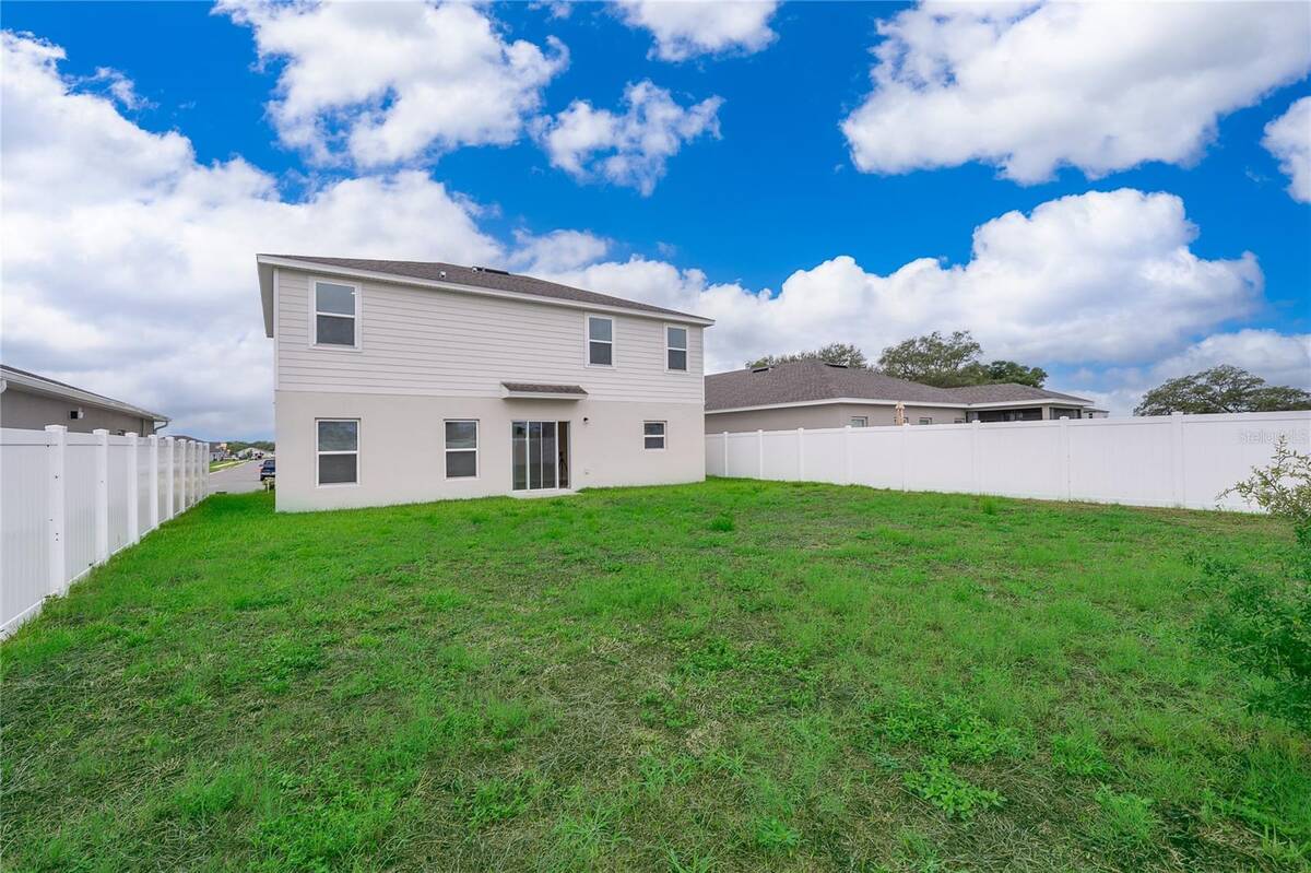 1221 Lexington Lane, Haines City, FL 33844
