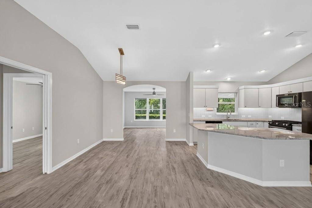 3254 Zipperer Way, The Villages, FL 32163