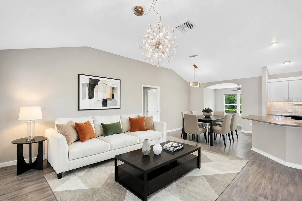 3254 Zipperer Way, The Villages, FL 32163