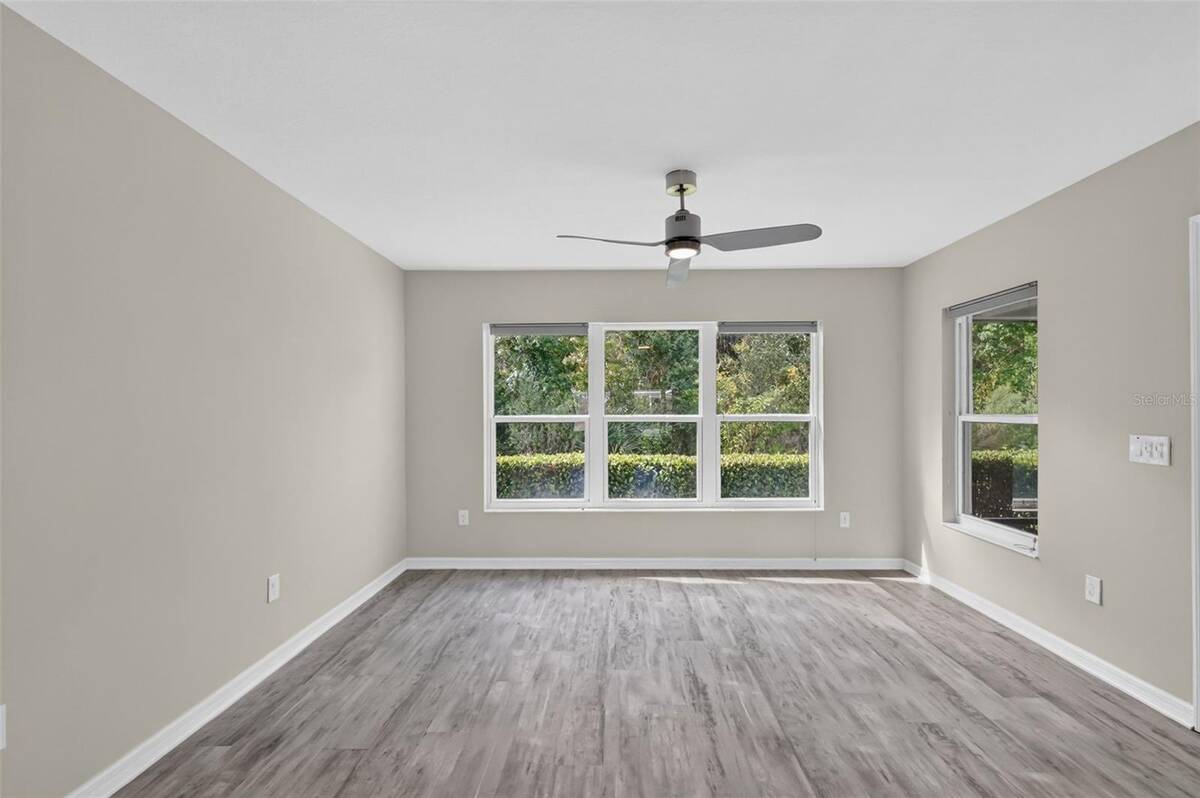 3254 Zipperer Way, The Villages, FL 32163