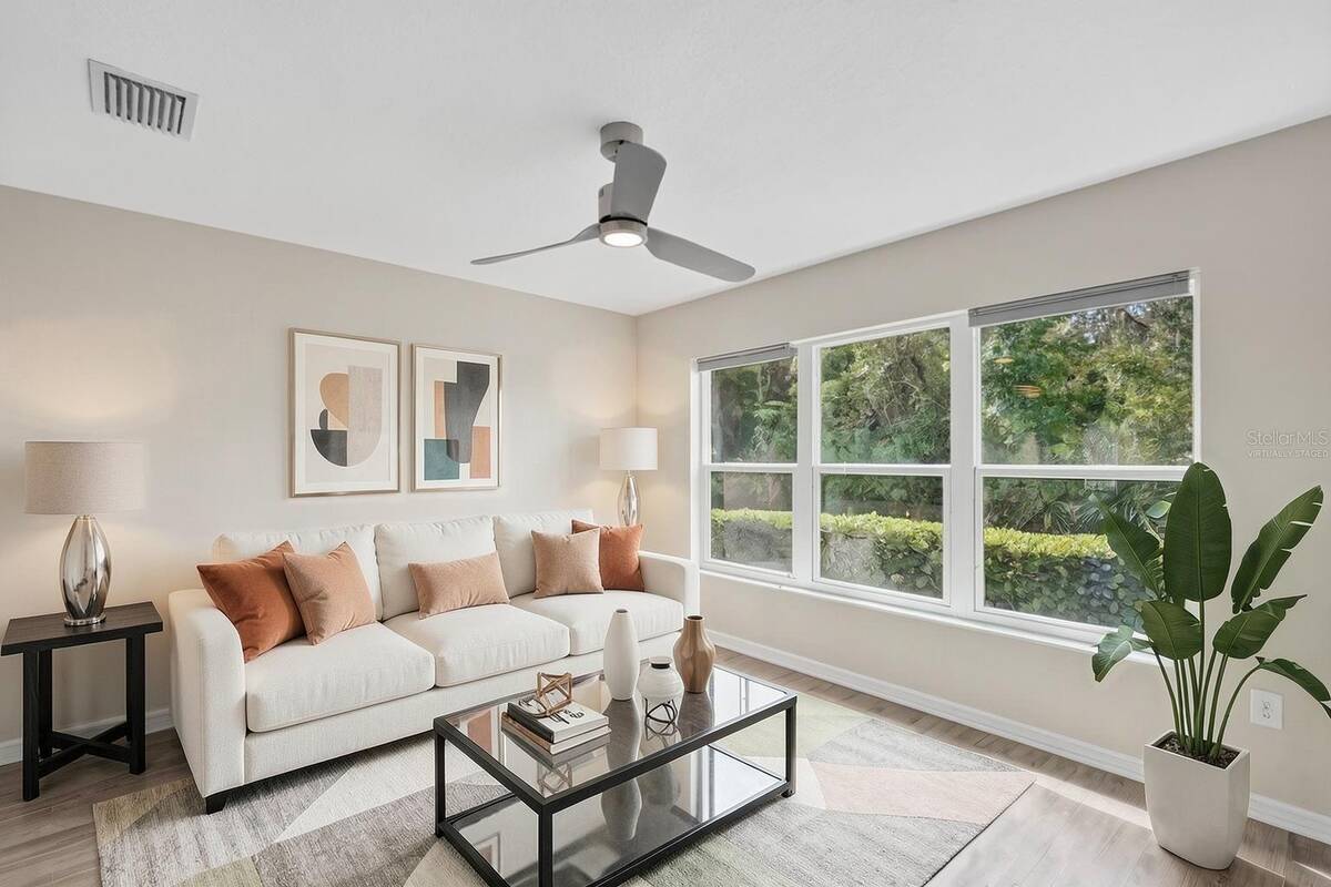 3254 Zipperer Way, The Villages, FL 32163