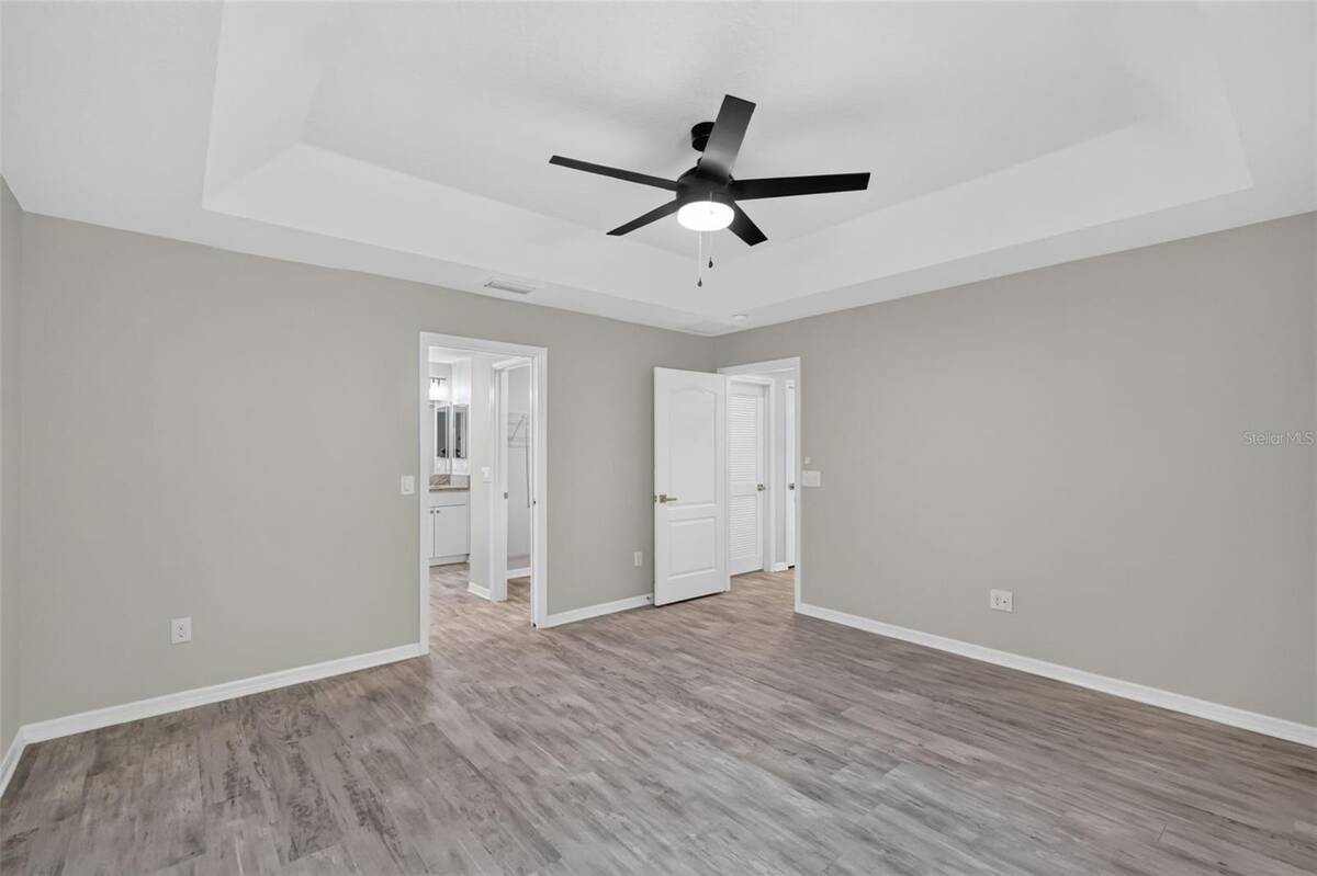 3254 Zipperer Way, The Villages, FL 32163