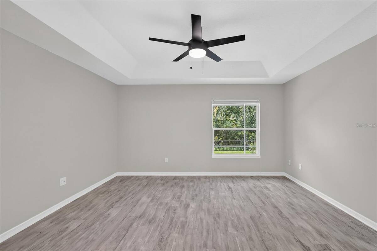 3254 Zipperer Way, The Villages, FL 32163