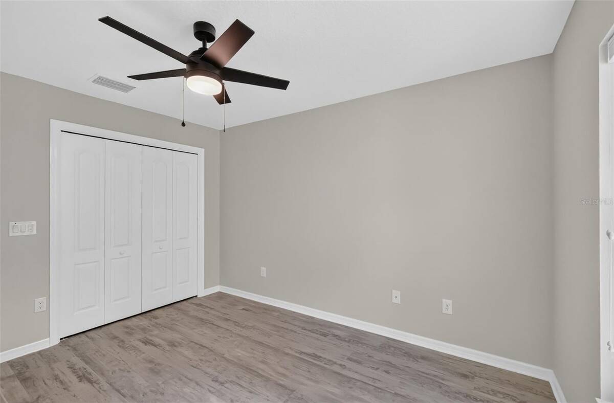 3254 Zipperer Way, The Villages, FL 32163