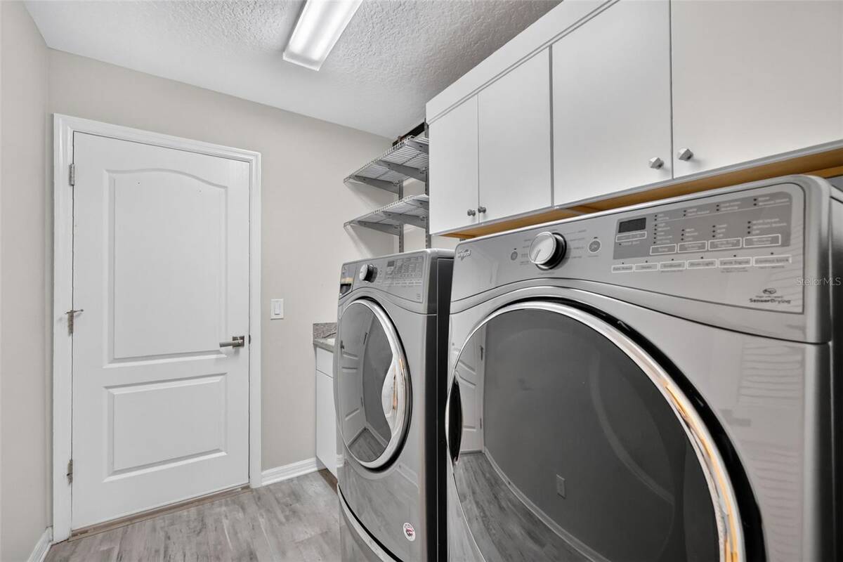 3254 Zipperer Way, The Villages, FL 32163