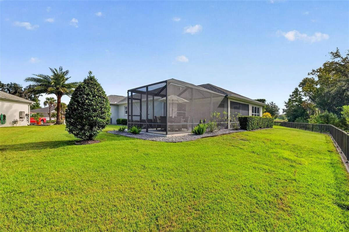 3254 Zipperer Way, The Villages, FL 32163