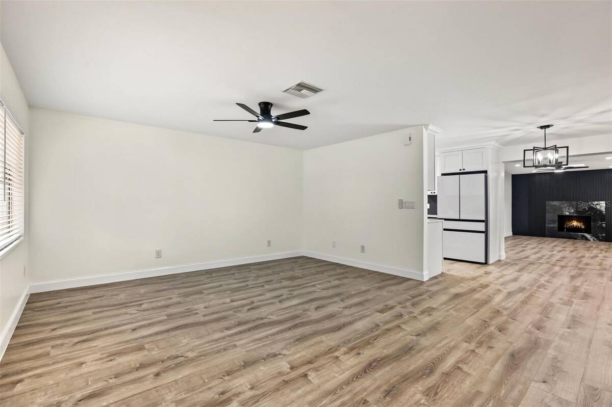 2070 Seminole Boulevard, Melbourne, FL 32904