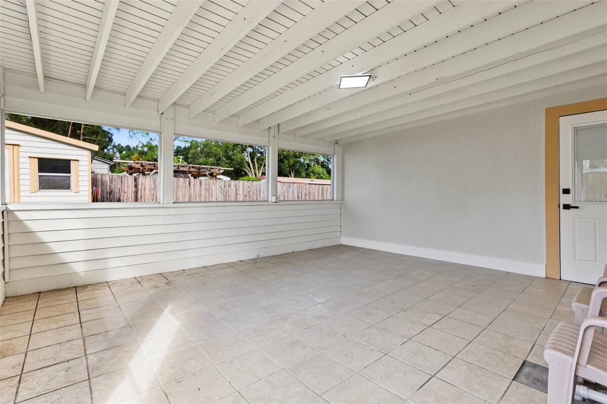 2070 Seminole Boulevard, Melbourne, FL 32904