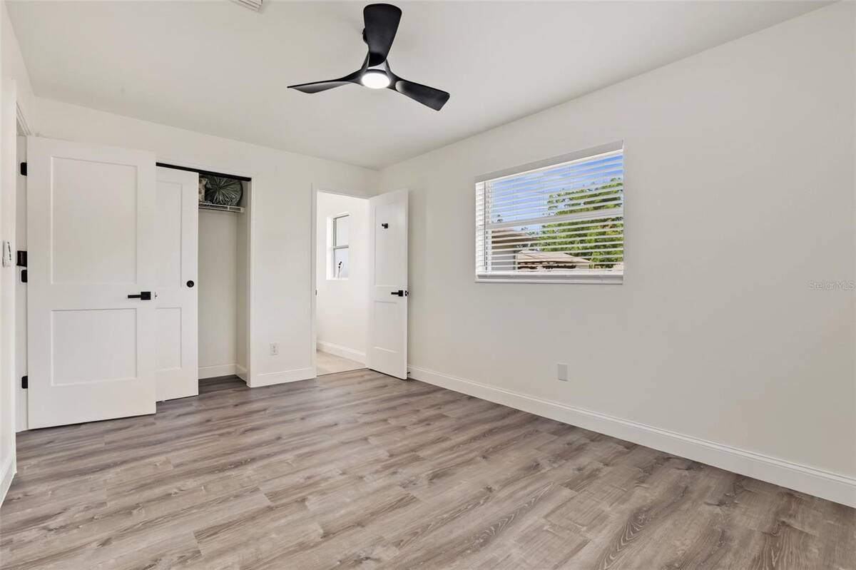 2070 Seminole Boulevard, Melbourne, FL 32904