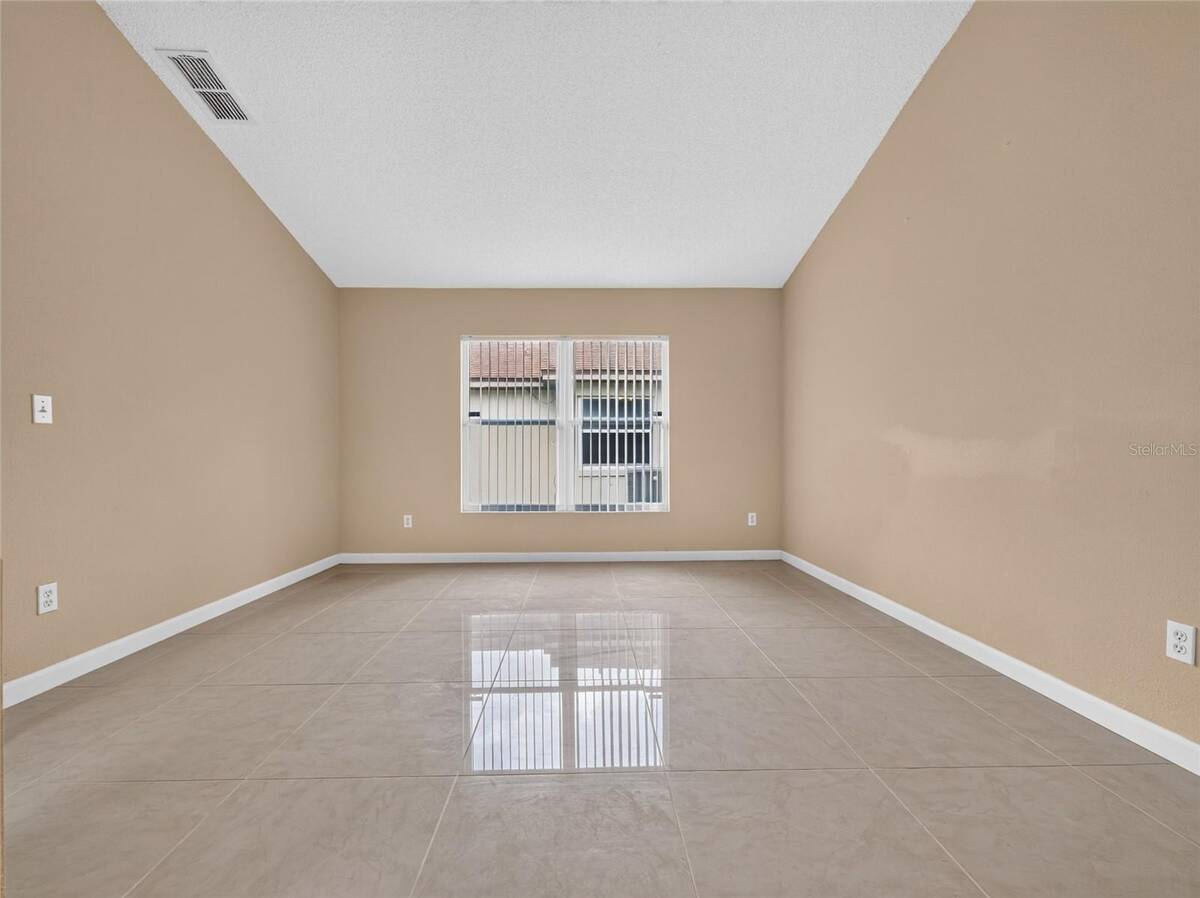 507 Canary Island Court, Orlando, FL 32828