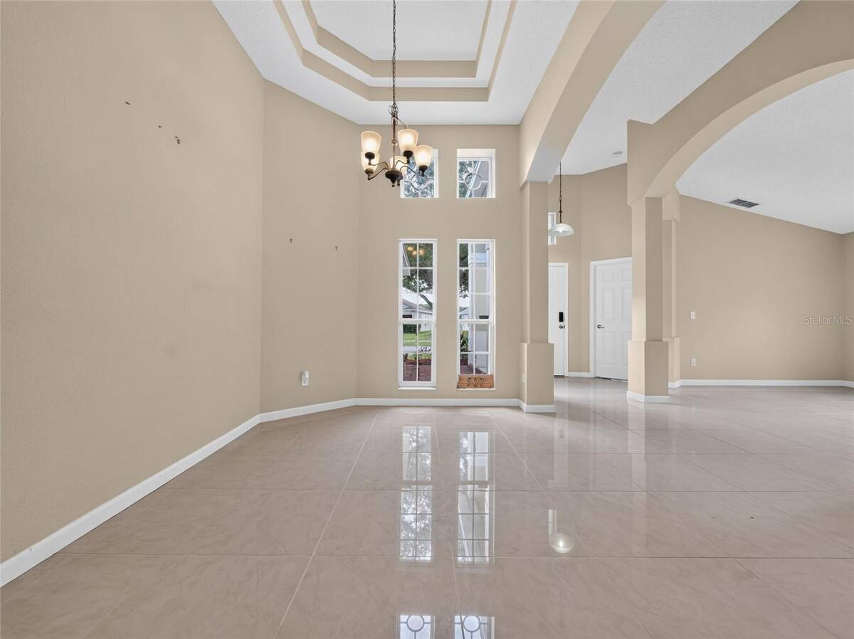 507 Canary Island Court, Orlando, FL 32828