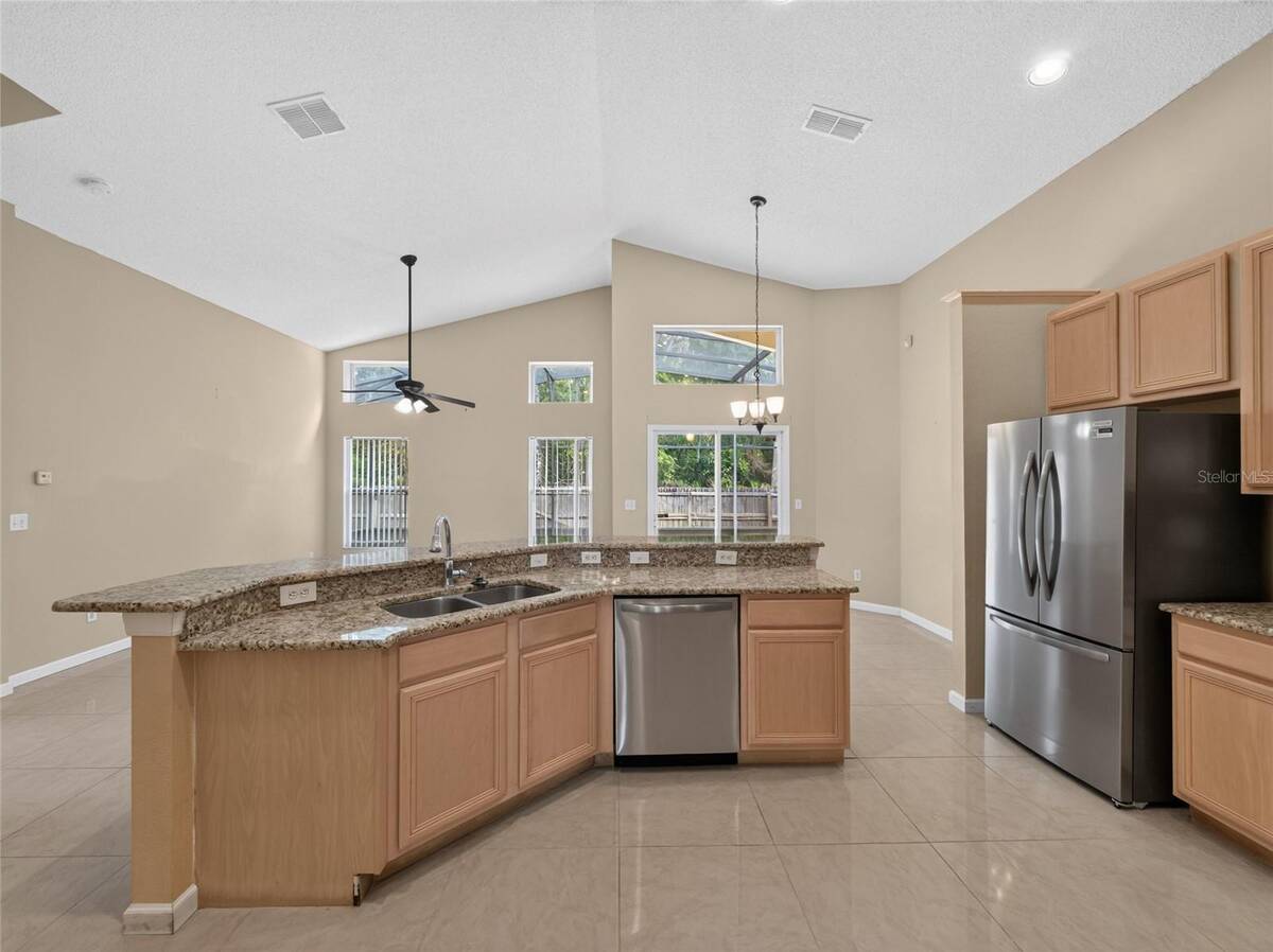 507 Canary Island Court, Orlando, FL 32828