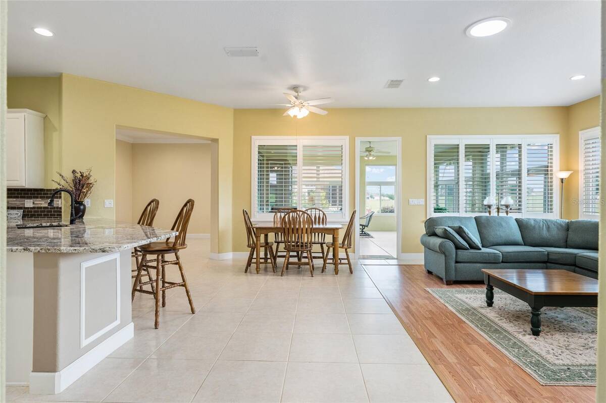 13500 Se 97th Terrace Road, Summerfield, FL 34491