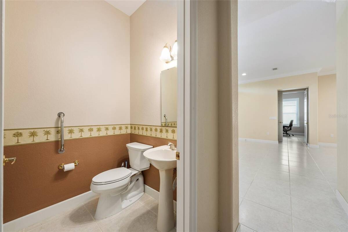13500 Se 97th Terrace Road, Summerfield, FL 34491