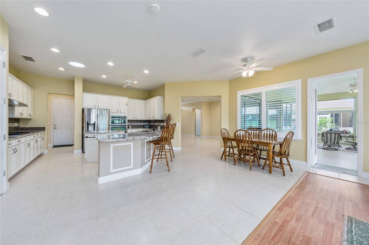 13500 Se 97th Terrace Road, Summerfield, FL 34491