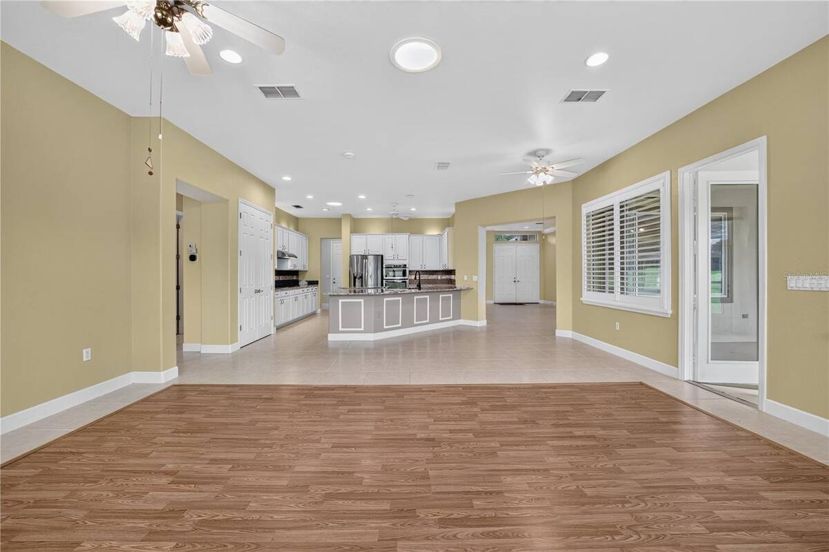 13500 Se 97th Terrace Road, Summerfield, FL 34491