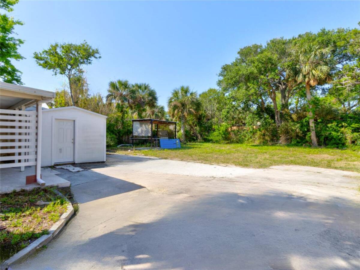 425 N Oleander Avenue, Daytona Beach, FL 32118